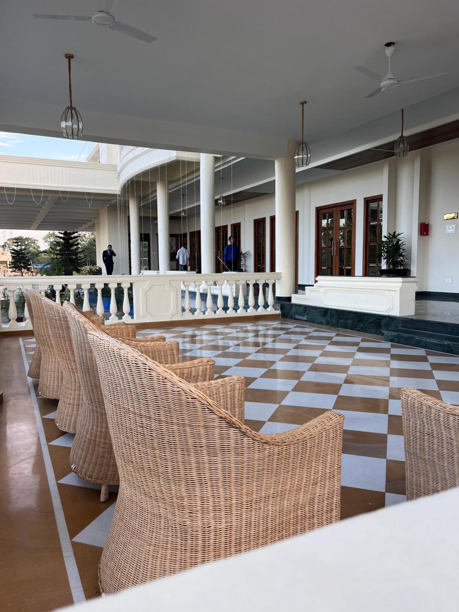 Royale De' Casa Resort Kāziranga Exterior foto